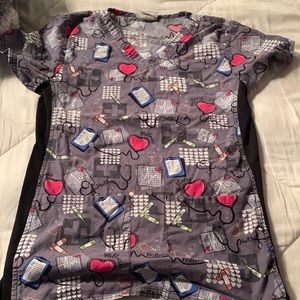 Size Xs scrub top
